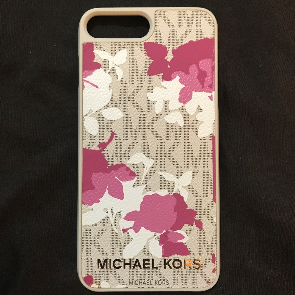 SOLD‼️Michael Kors Iphone 6,7,8 plus!